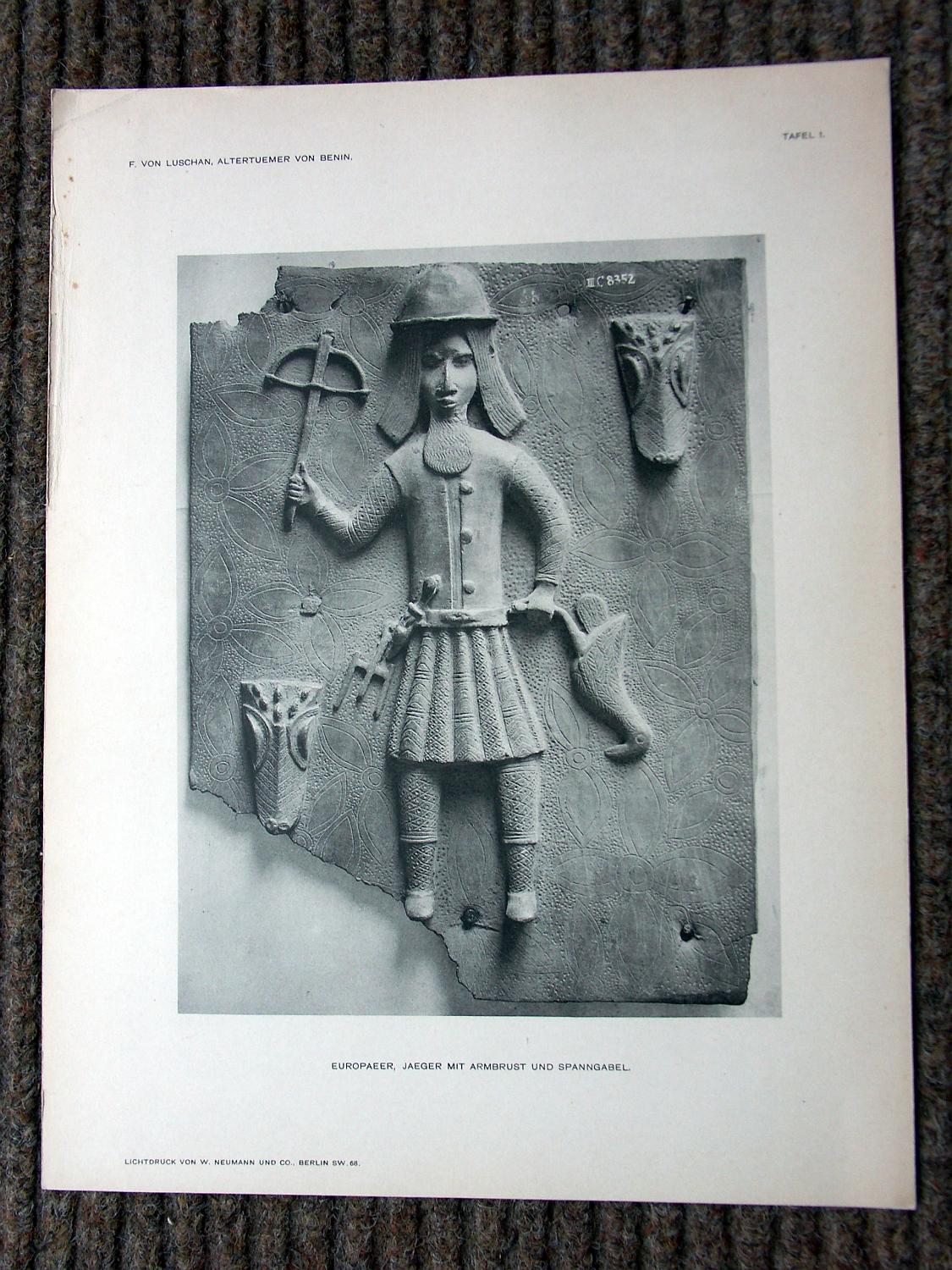 zz-lusc19,tafel 01 benin nigeria,bronze-platte mit figur europäer und